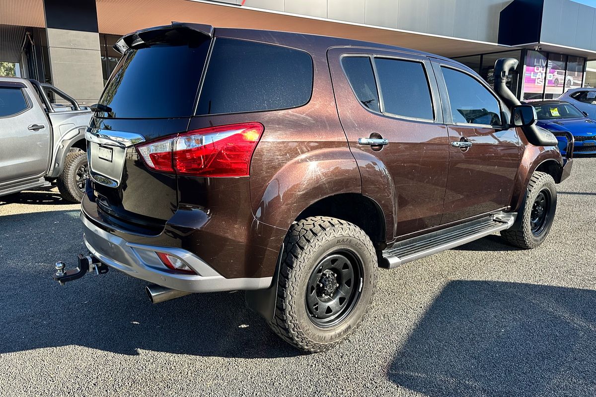 2018 Isuzu MU-X LS-T
