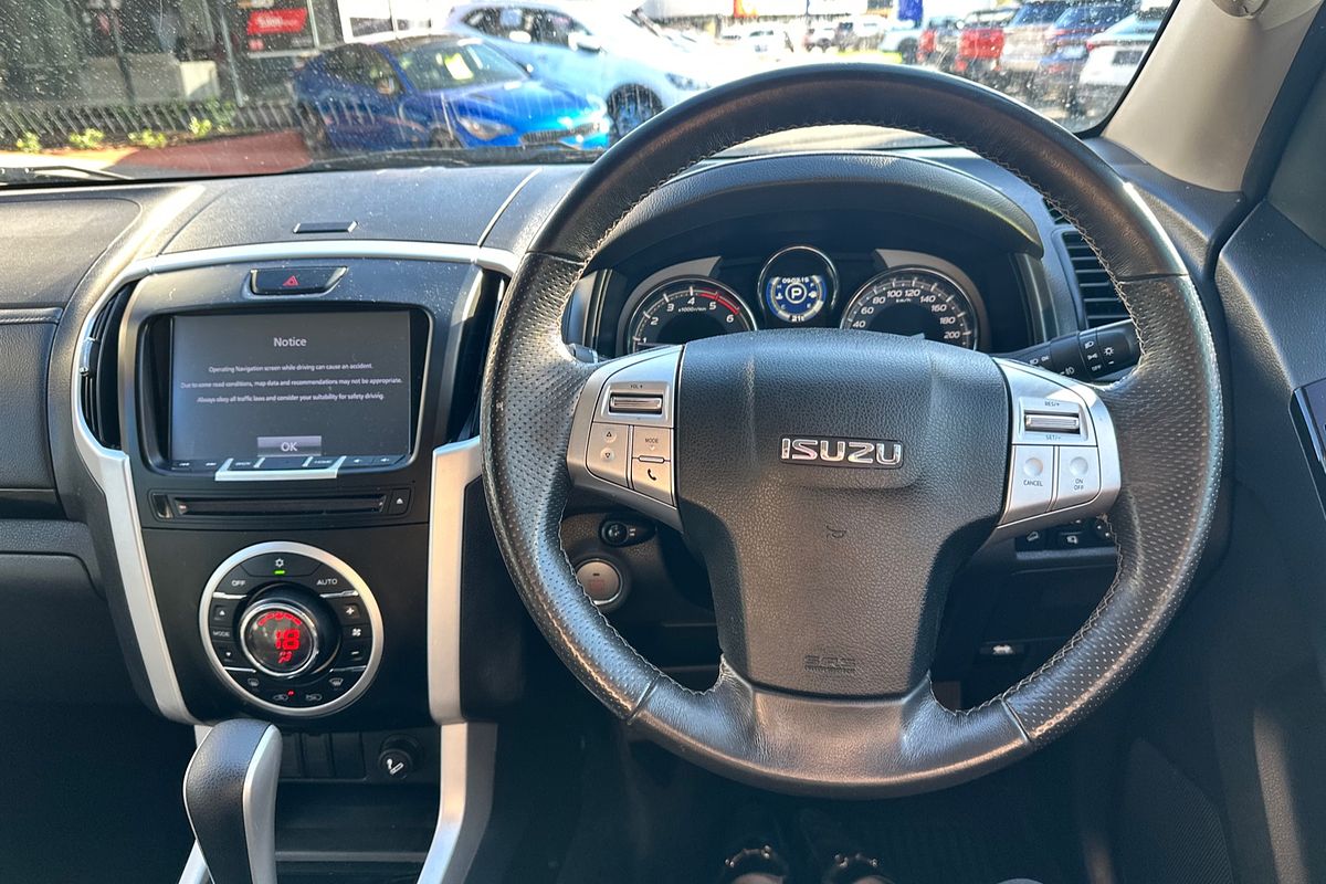 2018 Isuzu MU-X LS-T