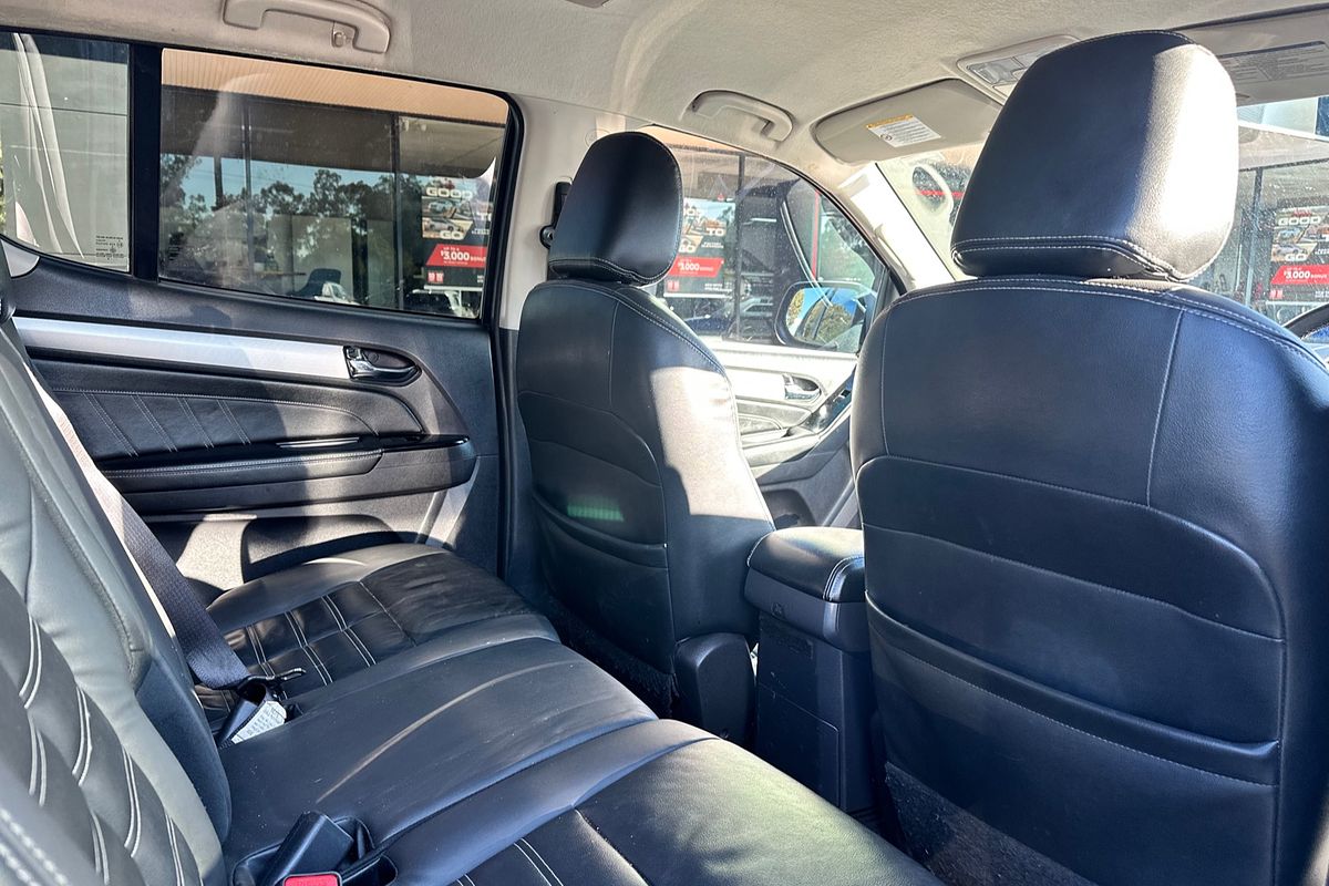2018 Isuzu MU-X LS-T