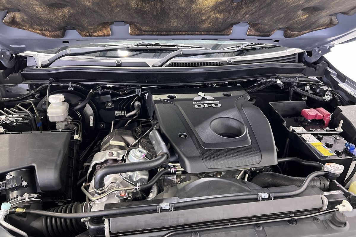 2017 Mitsubishi Triton GLS MQ 4X4
