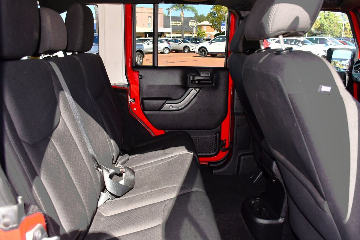 2015 Jeep Wrangler Unlimited Sport JK