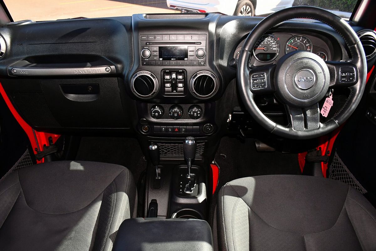 2015 Jeep Wrangler Unlimited Sport JK