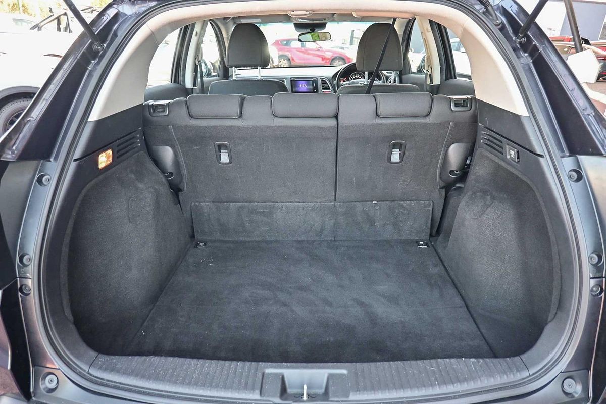 2016 Honda HR-V VTi-S
