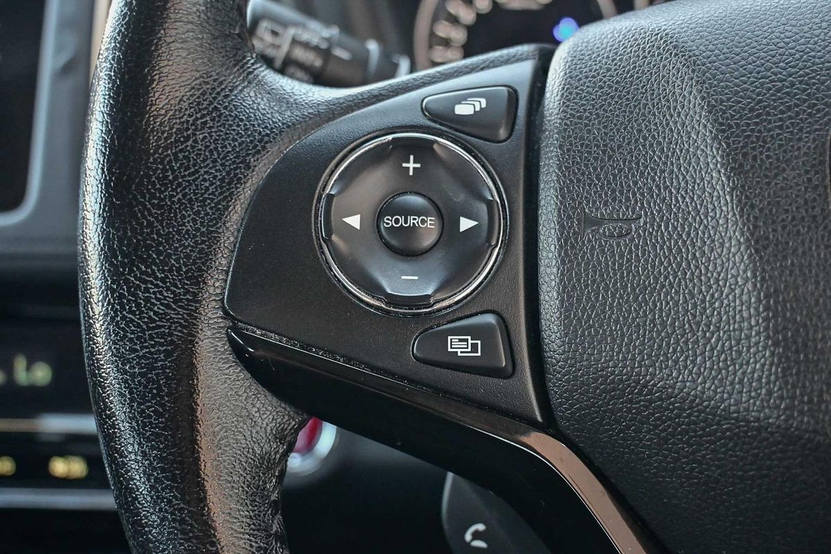 2016 Honda HR-V VTi-S