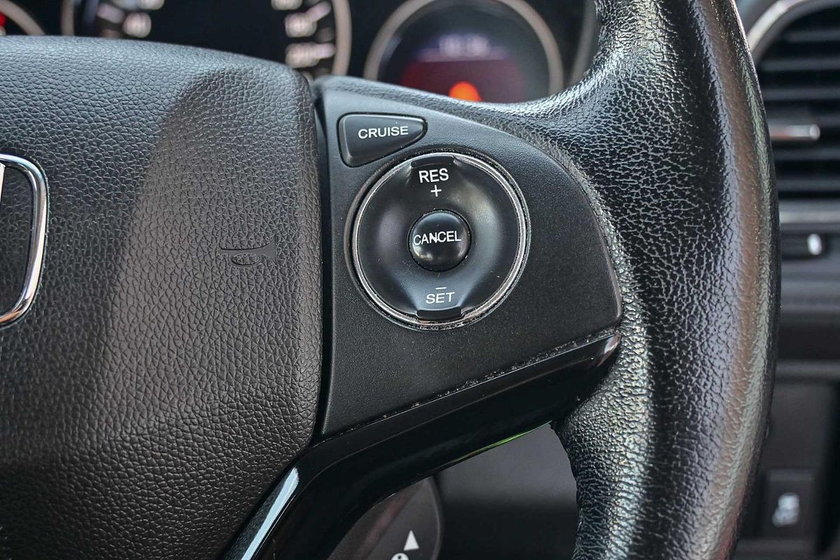 2016 Honda HR-V VTi-S