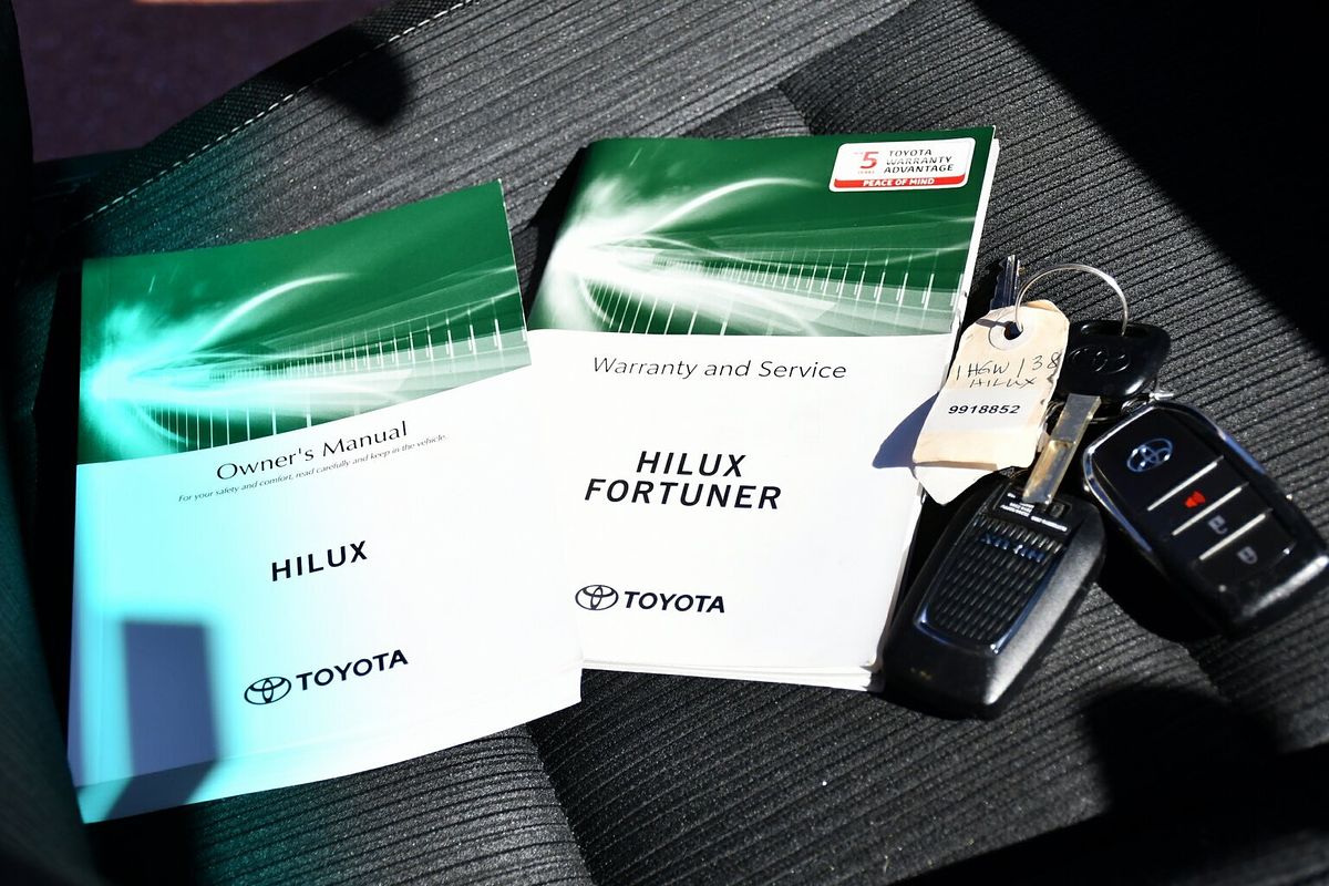 2021 Toyota Hilux SR5 GUN126R 4X4