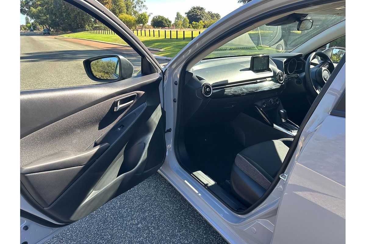 2024 Mazda 2 G15 Pure DJ Series