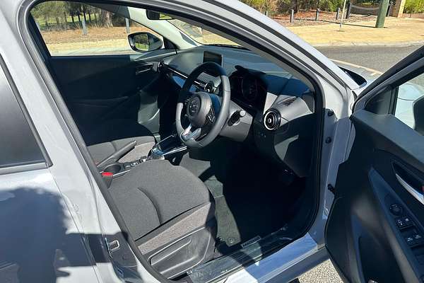 2024 Mazda 2 G15 Pure DJ Series