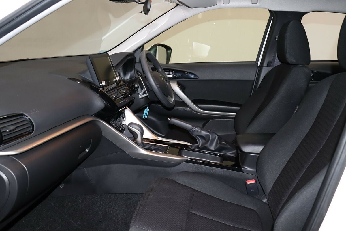 2024 Mitsubishi Eclipse Cross ES YB
