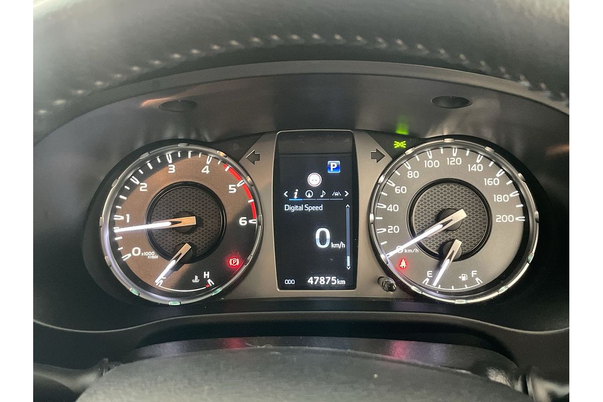 2022 Toyota Hilux SR5 GUN126R 4X4
