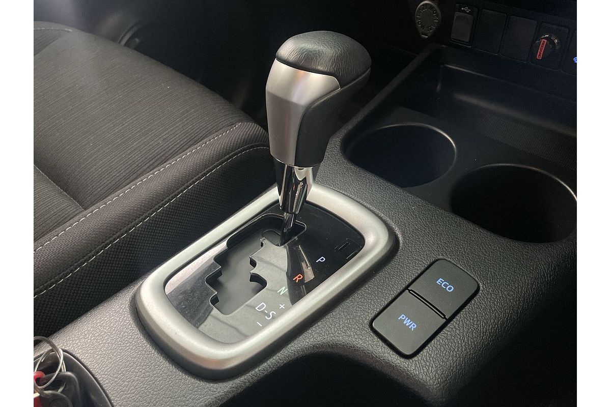 2022 Toyota Hilux SR5 GUN126R 4X4