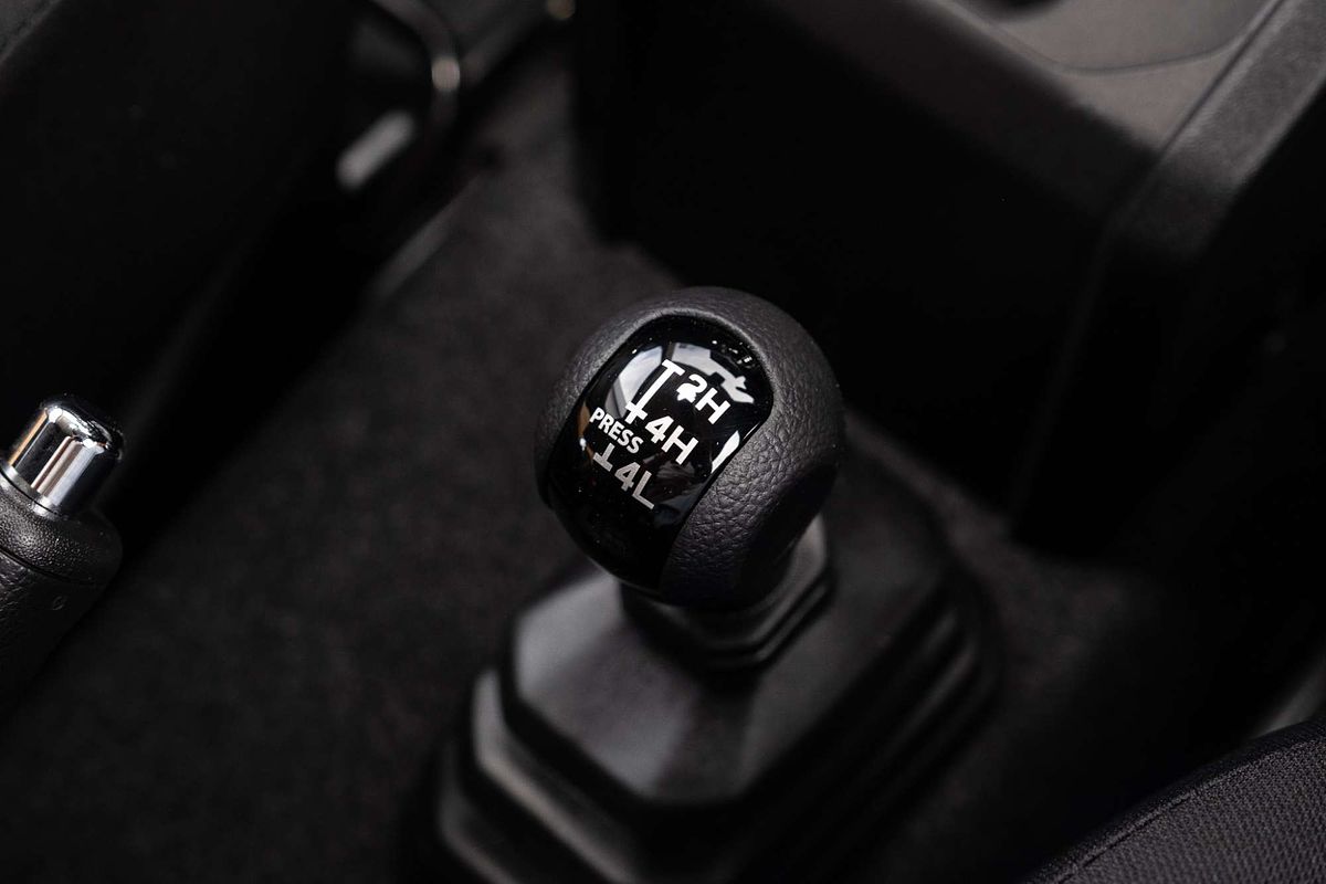 2024 Suzuki Jimny GLX GJ