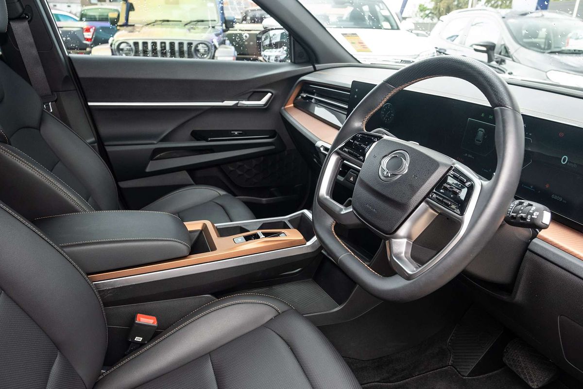 2024 KGM SsangYong Torres Adventure J116