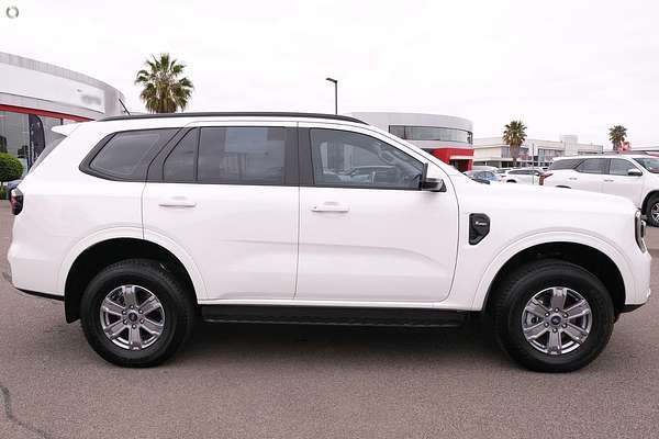 2025 Ford Everest Ambiente