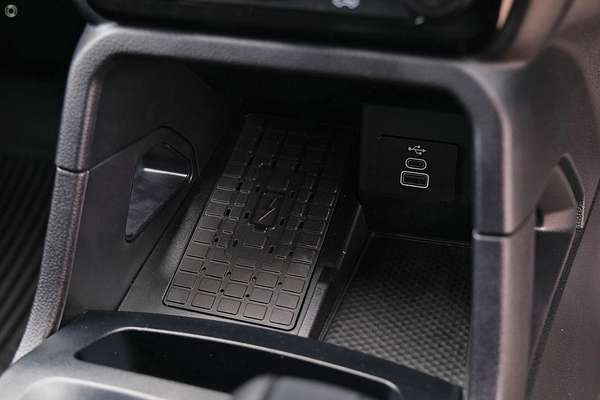 2025 Ford Everest Ambiente
