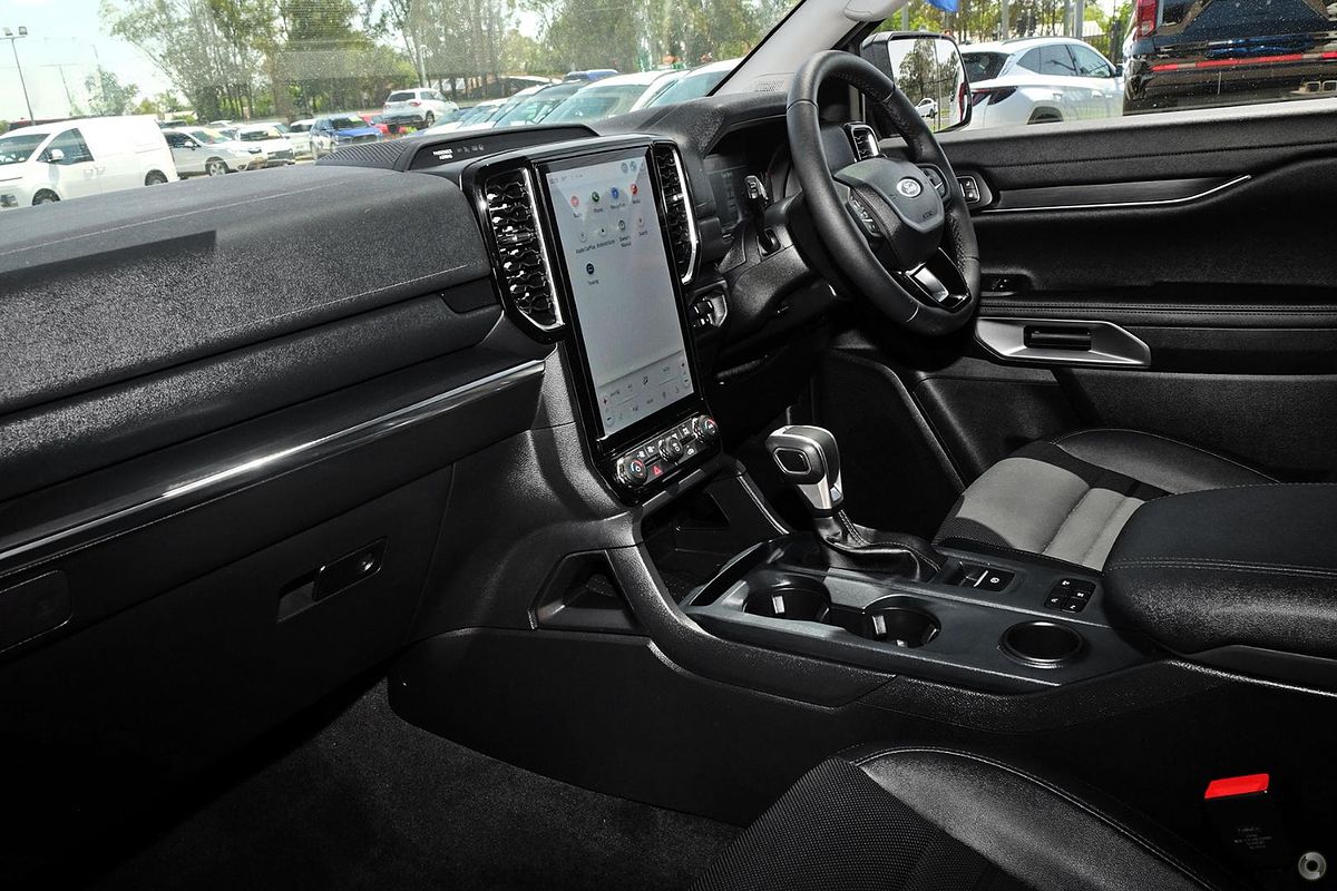 2025 Ford Everest Sport