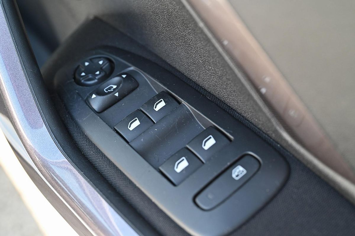 2014 Peugeot 2008 Active A94