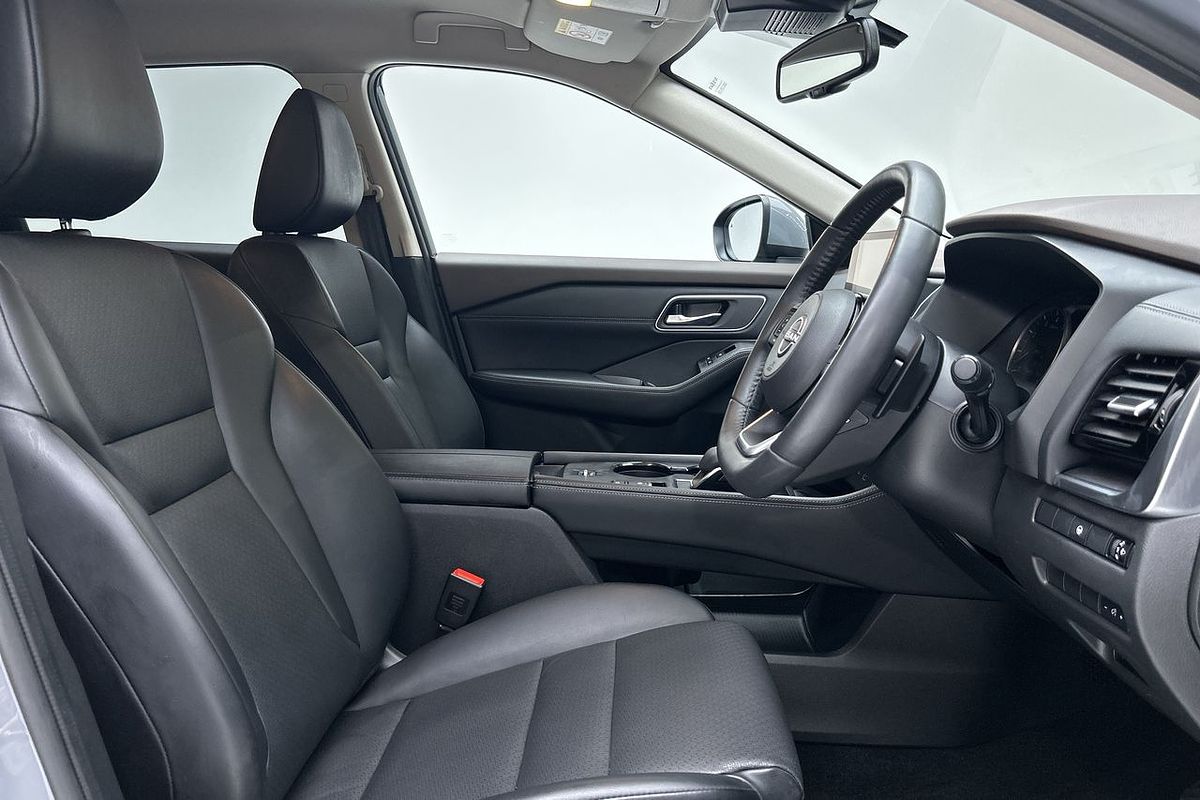 2023 Nissan X-TRAIL ST-L T33