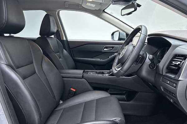 2023 Nissan X-TRAIL ST-L T33