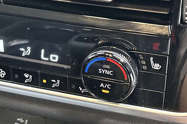 2023 Nissan X-TRAIL ST-L T33