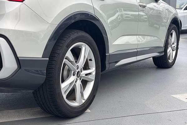 2023 Audi Q3 35 TFSI S Line F3