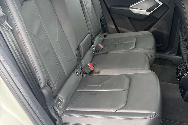 2023 Audi Q3 35 TFSI S Line F3