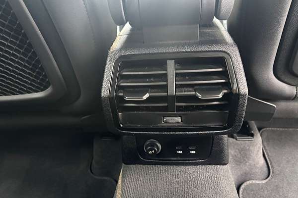 2023 Audi Q3 35 TFSI S Line F3
