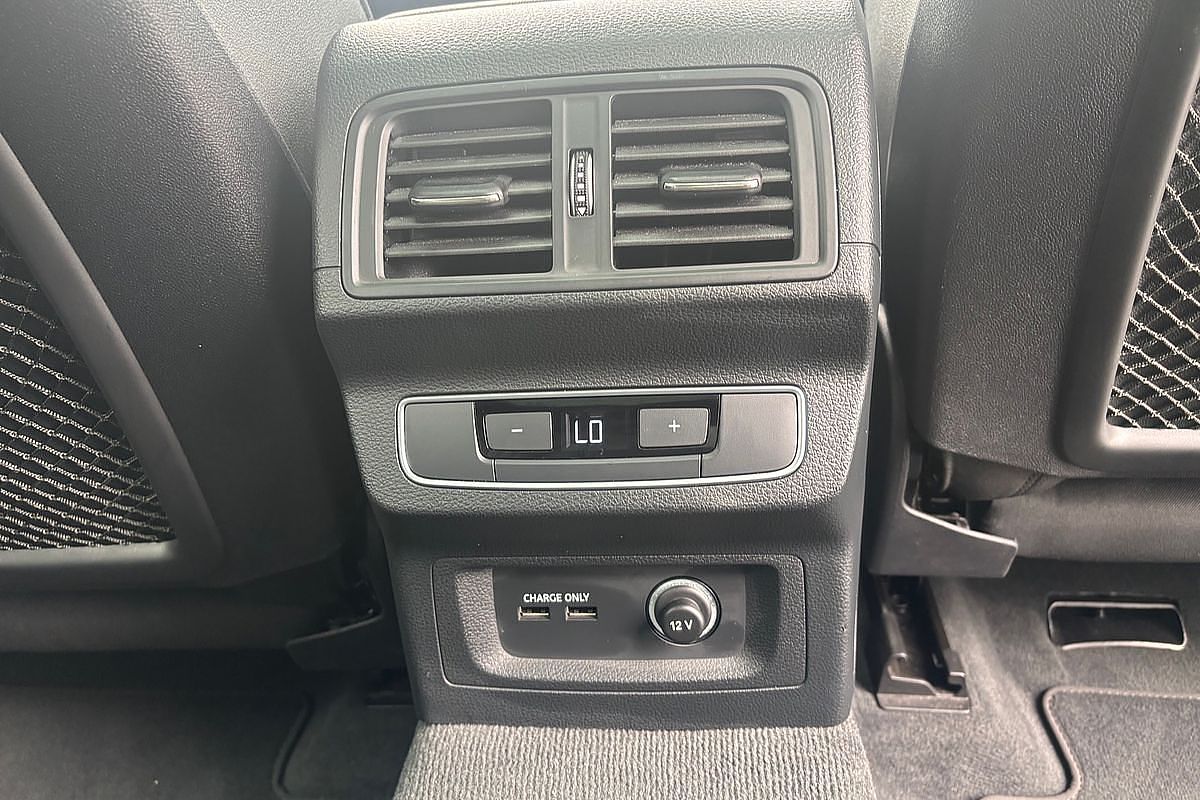 2023 Audi Q5 40 TDI Sport FY