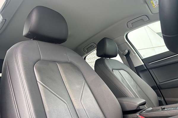 2023 Audi Q3 35 TFSI S Line F3