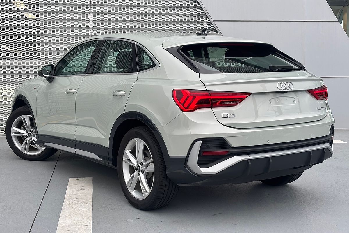 2023 Audi Q3 35 TFSI S Line F3