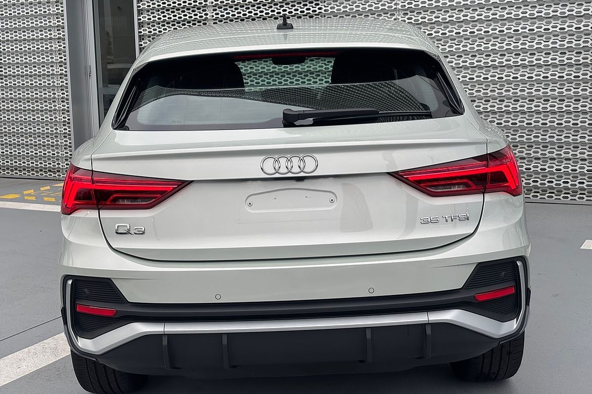 2023 Audi Q3 35 TFSI S Line F3