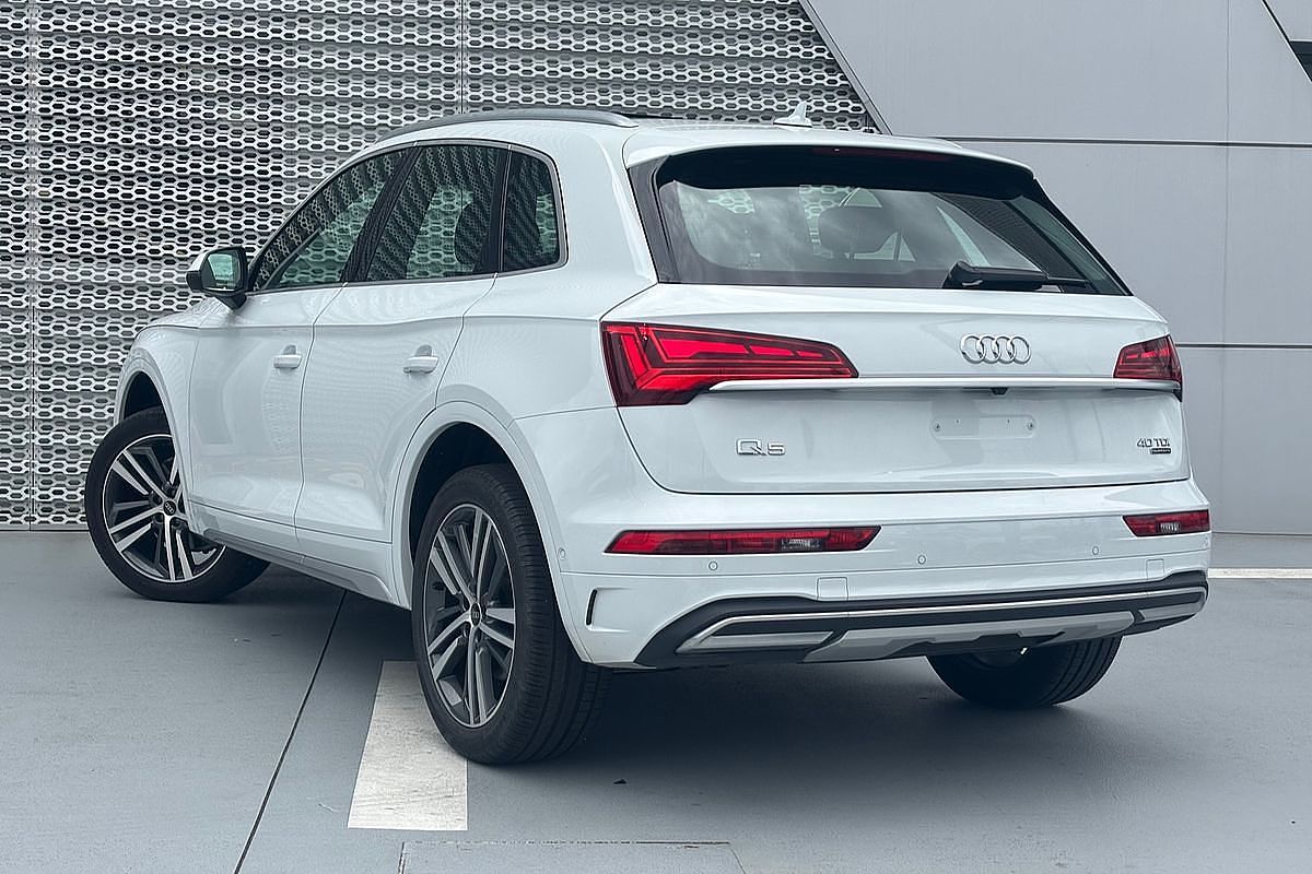 2023 Audi Q5 40 TDI Sport FY