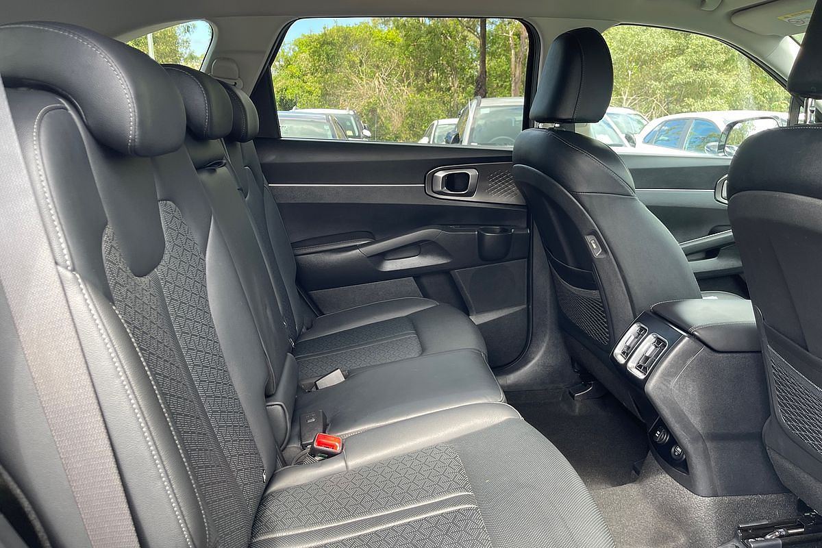2023 Kia Sorento Sport+ MQ4