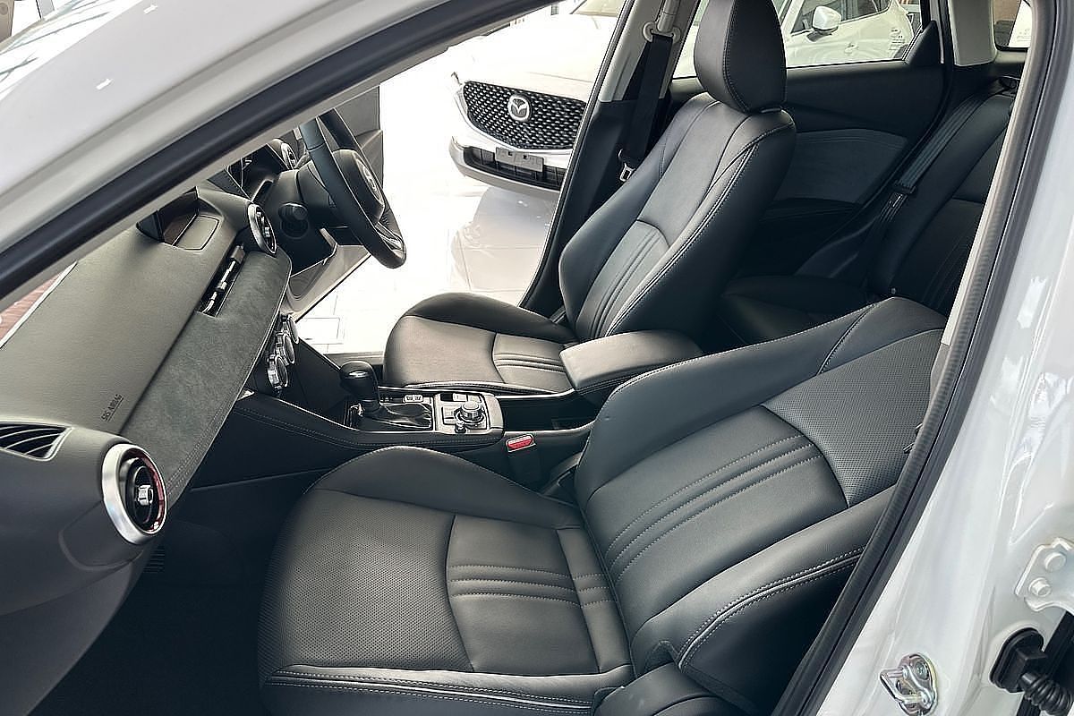 2024 Mazda CX-3 G20 Akari DK
