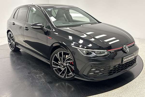 2023 Volkswagen Golf GTI 8