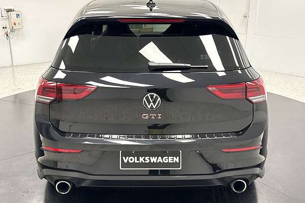 2023 Volkswagen Golf GTI 8