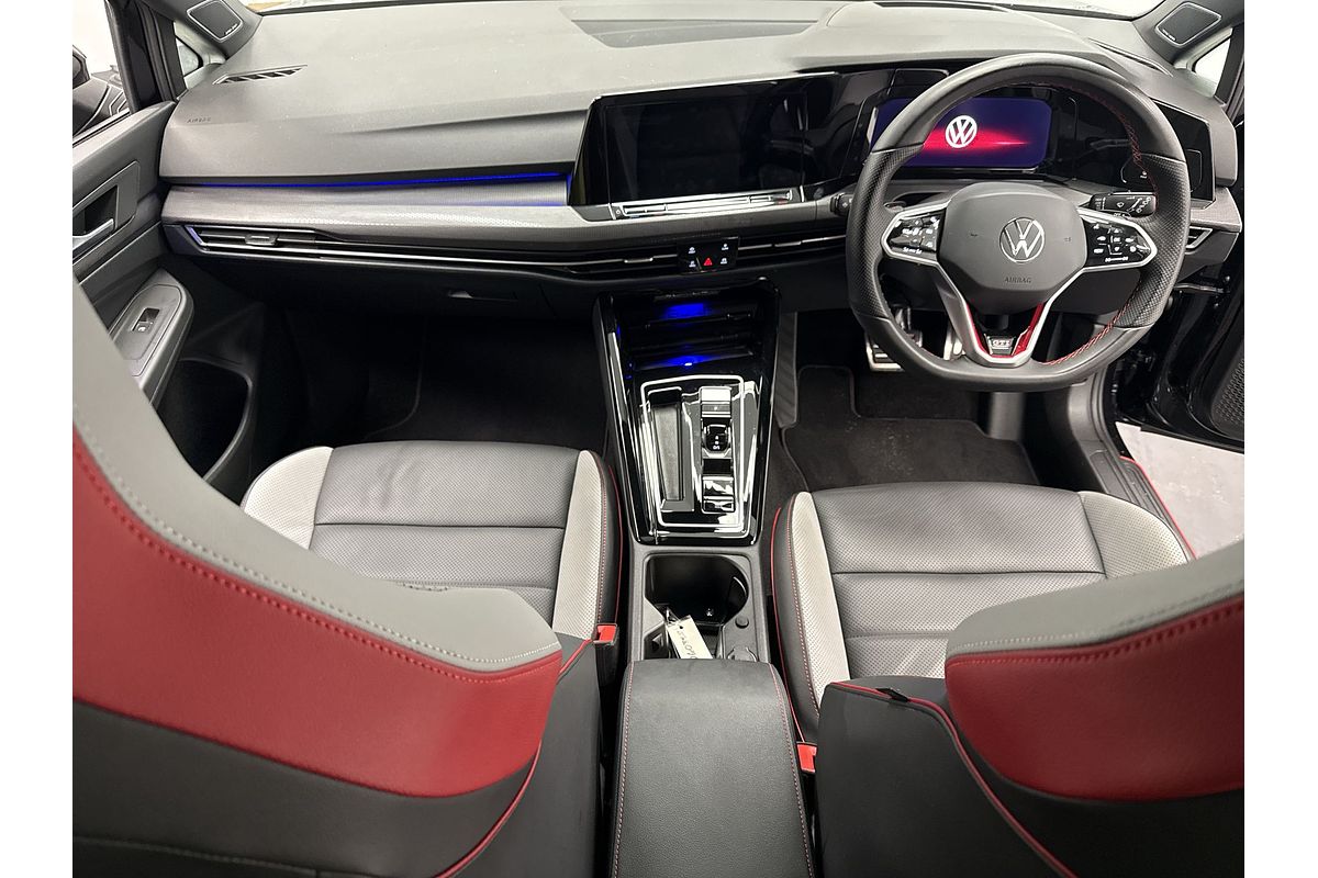2023 Volkswagen Golf GTI 8