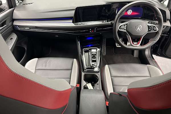 2023 Volkswagen Golf GTI 8