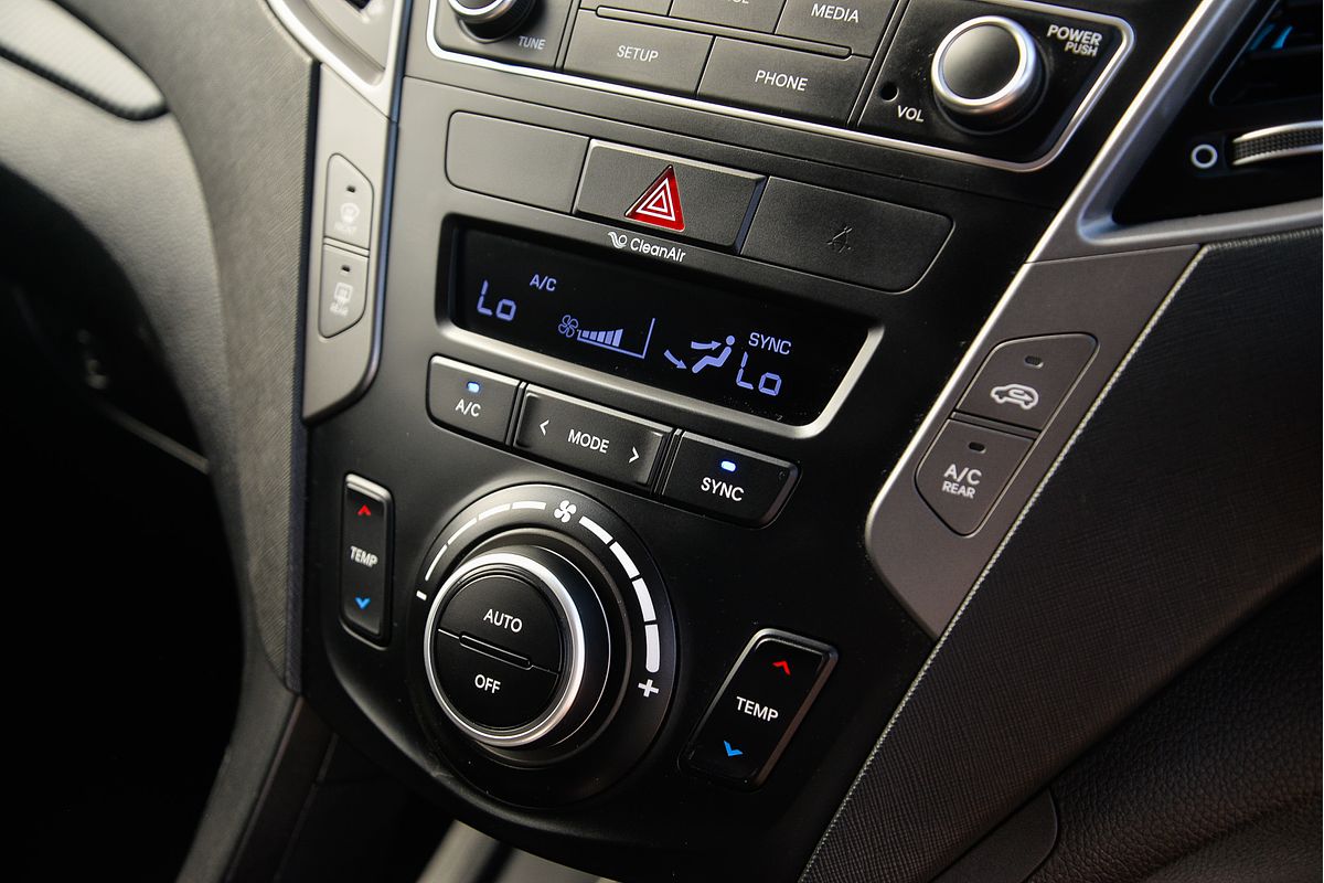 2017 Hyundai Santa Fe Active X DM3 Series II