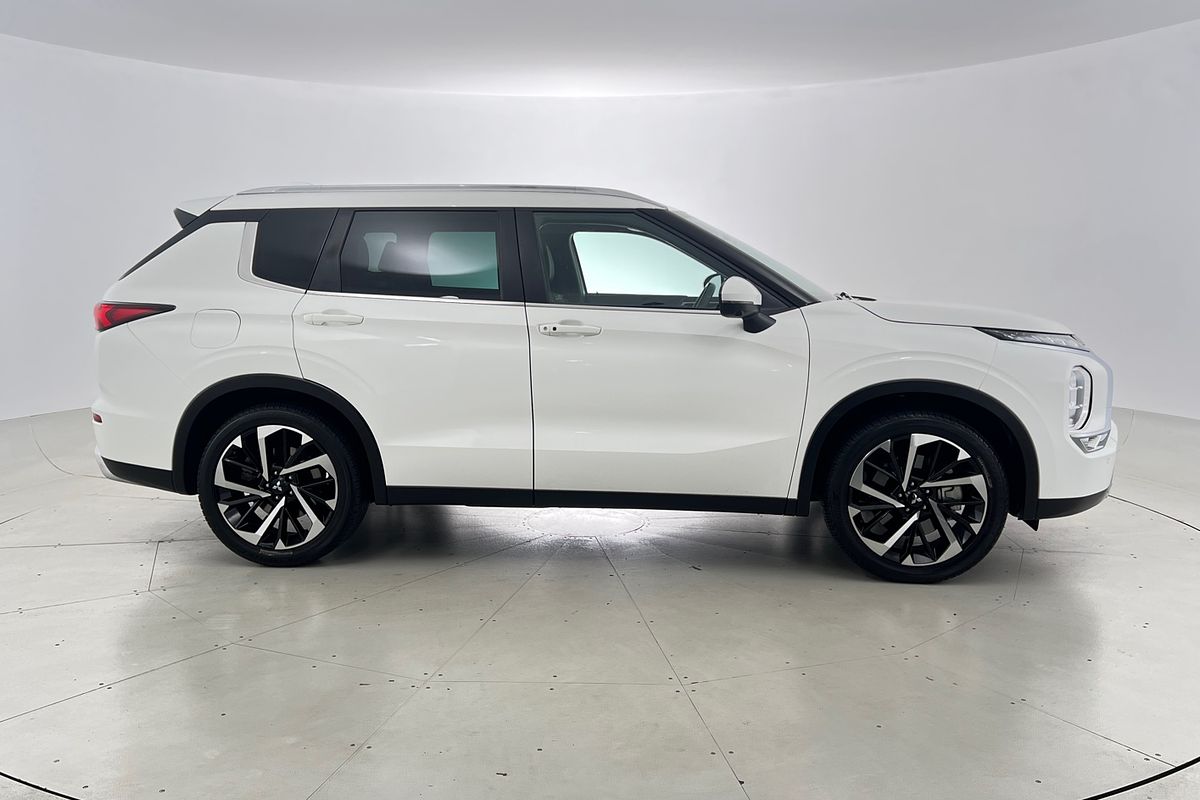 2022 Mitsubishi Outlander Aspire ZM