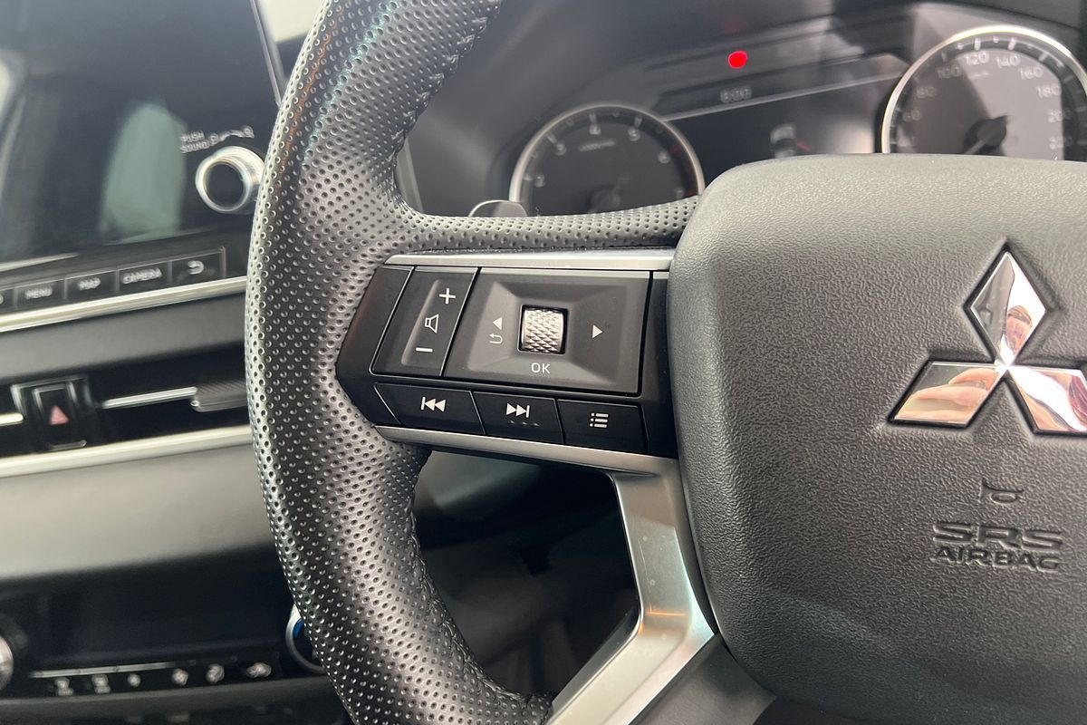 2022 Mitsubishi Outlander Aspire ZM