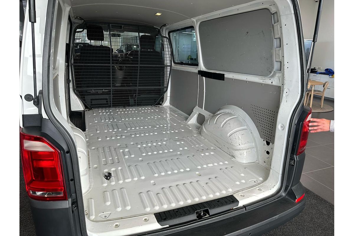 2019 Volkswagen Transporter TDI400 T6 LWB