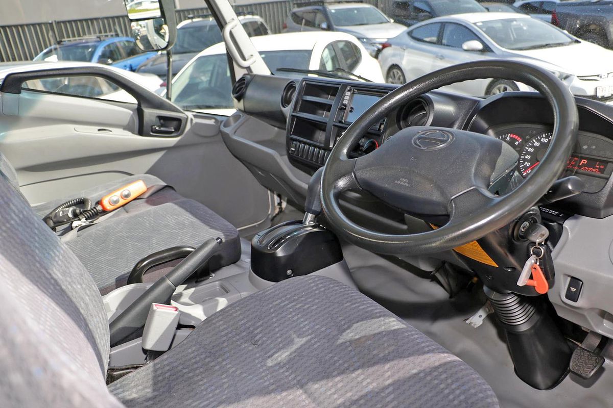 2017 Hino 300 Series 616 4x2 LWB