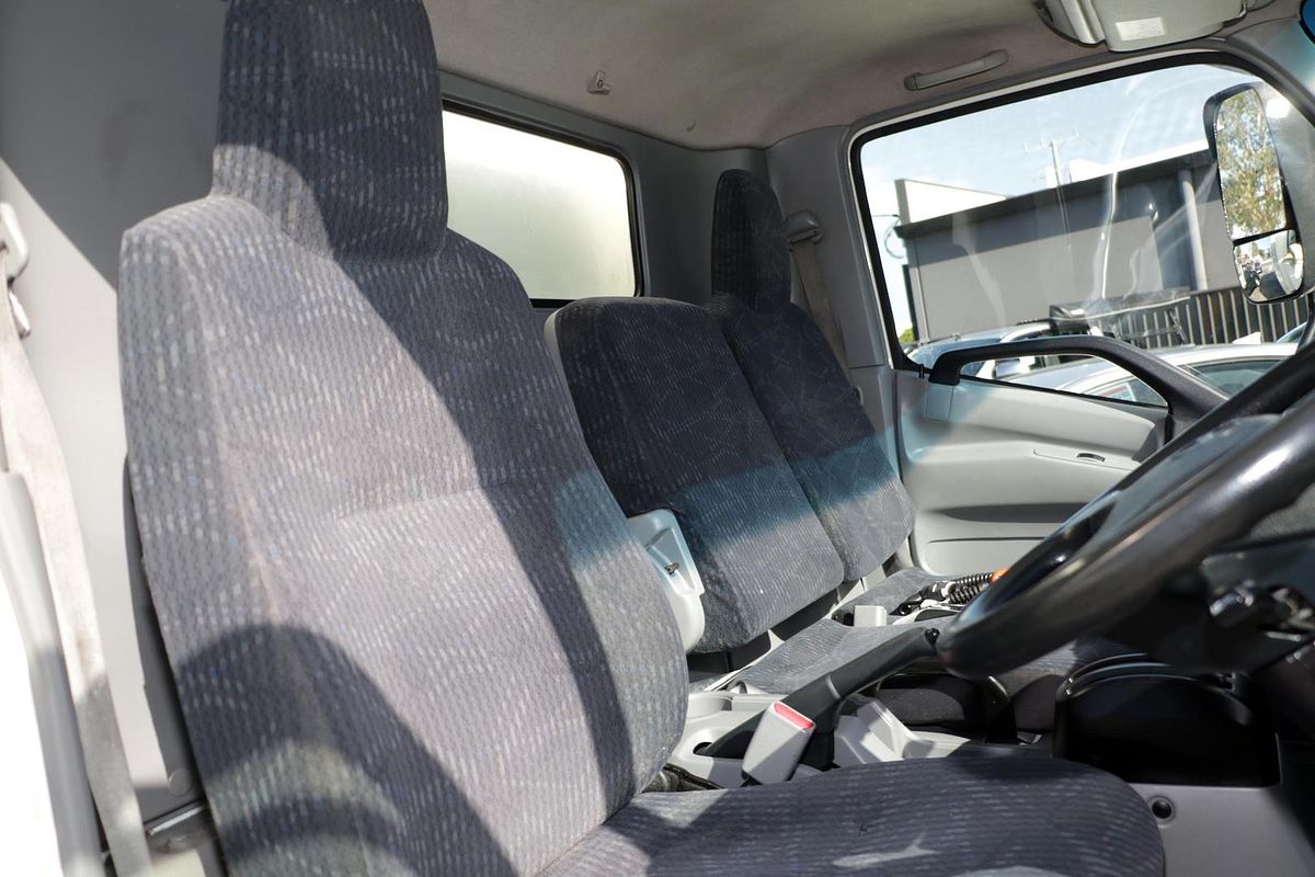 2017 Hino 300 Series 616 4x2 LWB