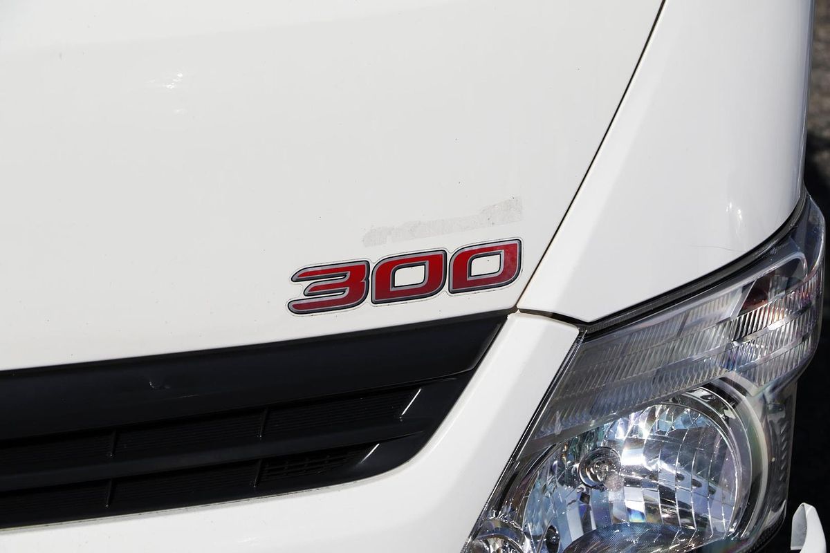 2017 Hino 300 Series 616 4x2 LWB