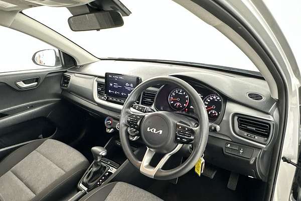 2022 Kia Stonic S YB