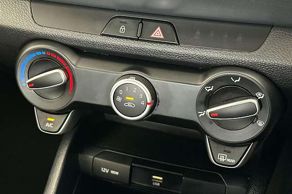2022 Kia Stonic S YB