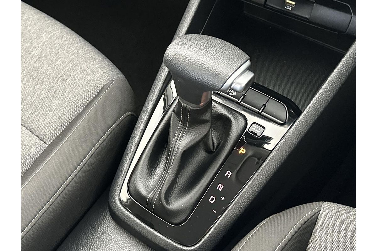 2022 Kia Stonic S YB
