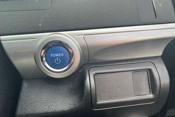 2012 Toyota Camry Hybrid H AVV50R
