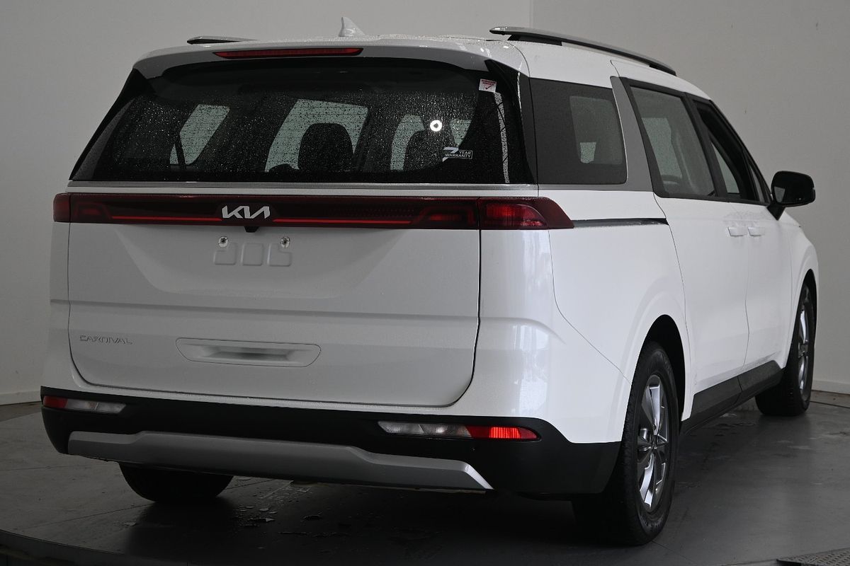 2023 Kia Carnival S KA4